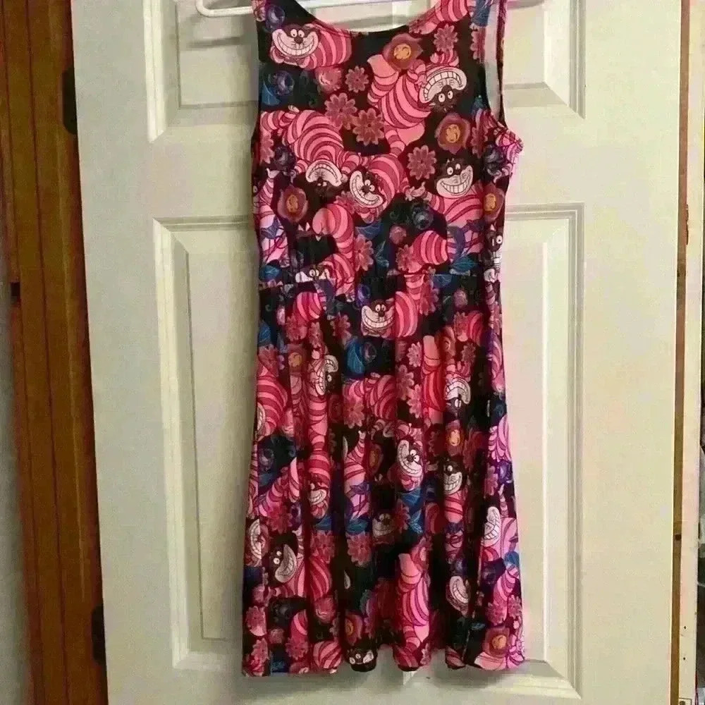 Disney sleeveless small town dreamer size small - Picture 2 of 6